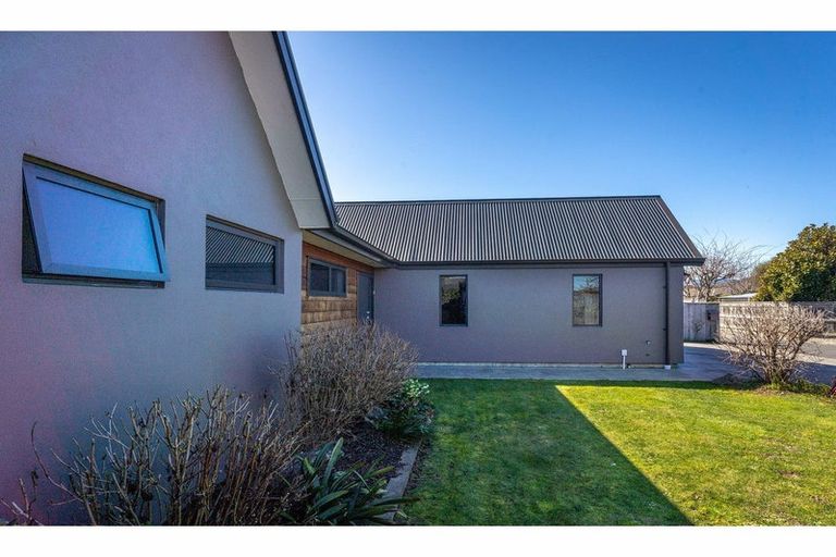 Photo of property in 18 Wanderers Avenue, Brightwater, 7022