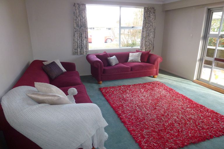 Photo of property in 8 Campbell Street, Alexandra, 9320