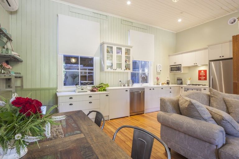 Photo of property in 42 Old School Road, Lower Shotover, Queenstown, 9371