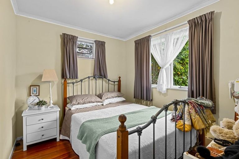 Photo of property in 43 Wharf Road, Te Atatu Peninsula, Auckland, 0610