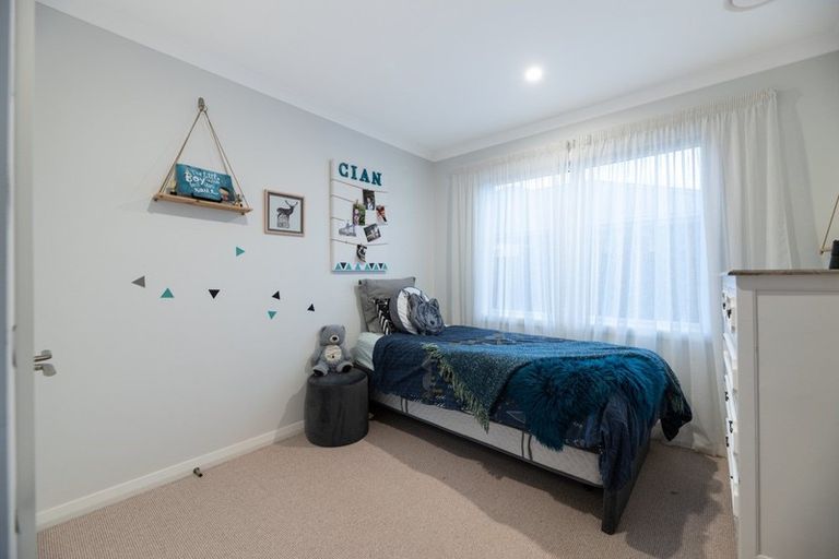 Photo of property in 170 Lakes Boulevard, Pyes Pa, Tauranga, 3112