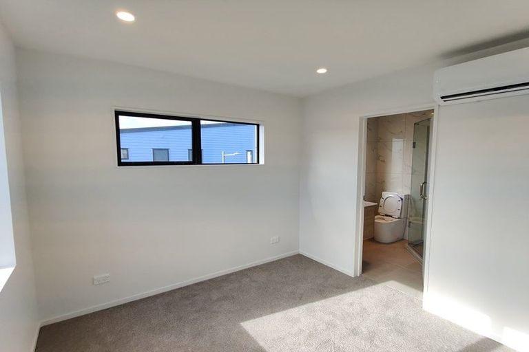 Photo of property in 27 Tumu Road, Papakura, 2110