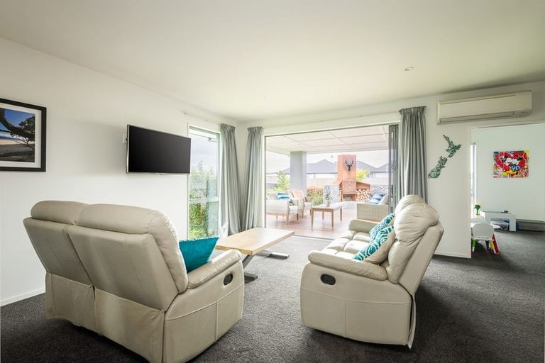 Photo of property in 3 Westmere Mews, West Melton, 7618