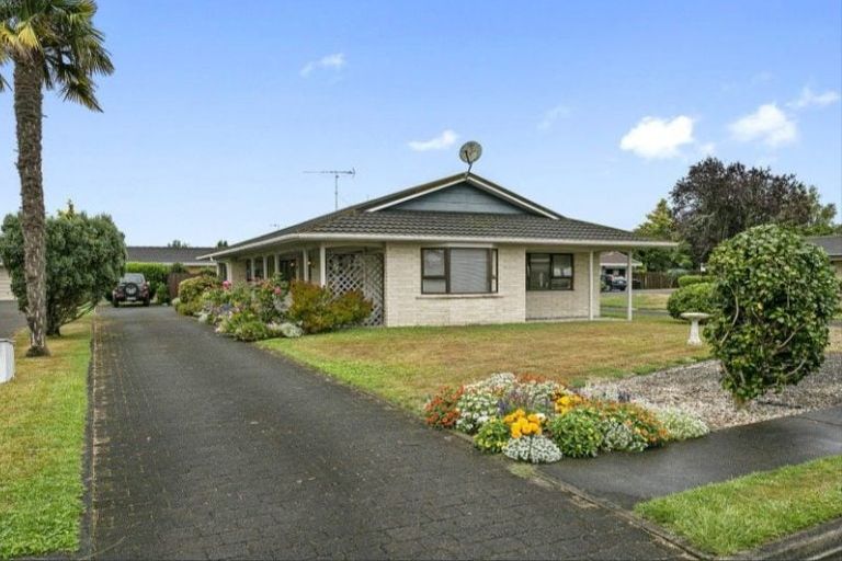 Photo of property in 10 Conrad Place, Leamington, Cambridge, 3432