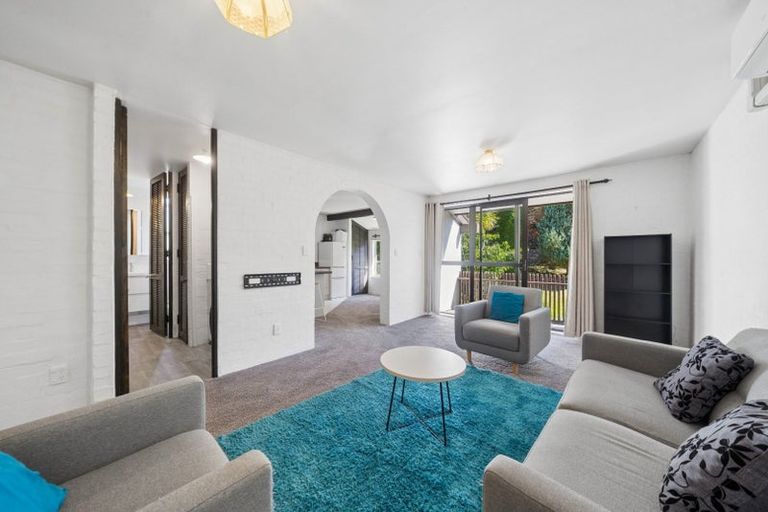 Photo of property in 141h Churton Drive, Churton Park, Wellington, 6037