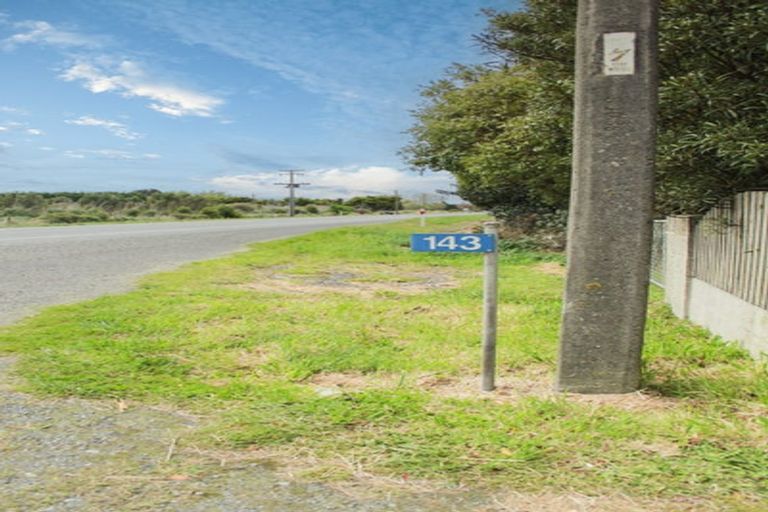 Photo of property in 143 Wallacetown Lorneville Highway, Lorneville, Invercargill, 9874