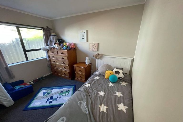 Photo of property in 1/37 Bauchop Road, Waterloo, Lower Hutt, 5011