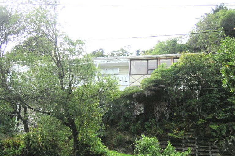Photo of property in 32 Forest Road, Pinehaven, Upper Hutt, 5019