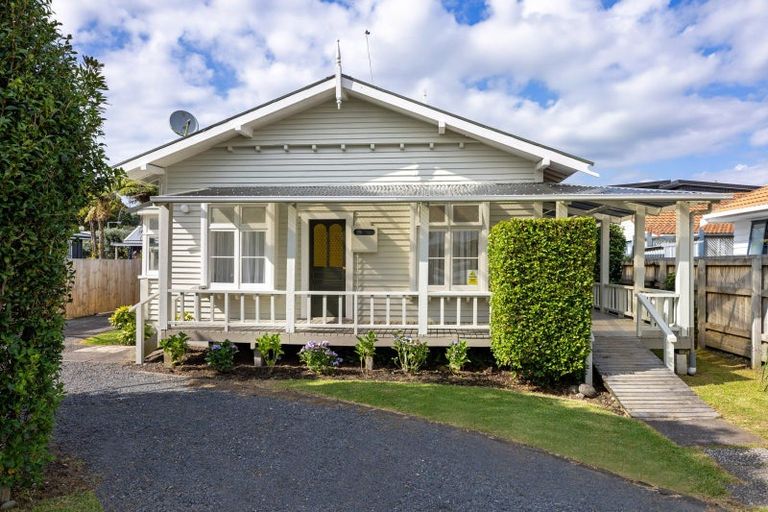 Photo of property in 12a Bankart Street, Raglan, 3225
