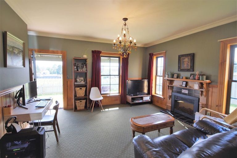 Photo of property in 1208 Karaka Road, Hurunui, Hawarden, 7385