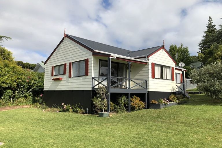 Photo of property in 71 Moore Street, Hillcrest, Auckland, 0627