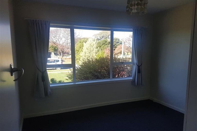 Photo of property in 40 Wilton Crescent, Bishopdale, Christchurch, 8053