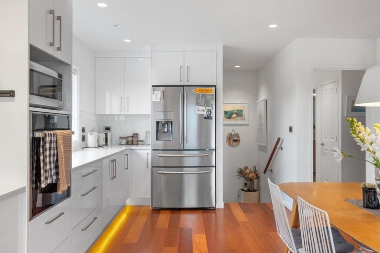 Photo of property in 72 Pillans Road, Otumoetai, Tauranga, 3110