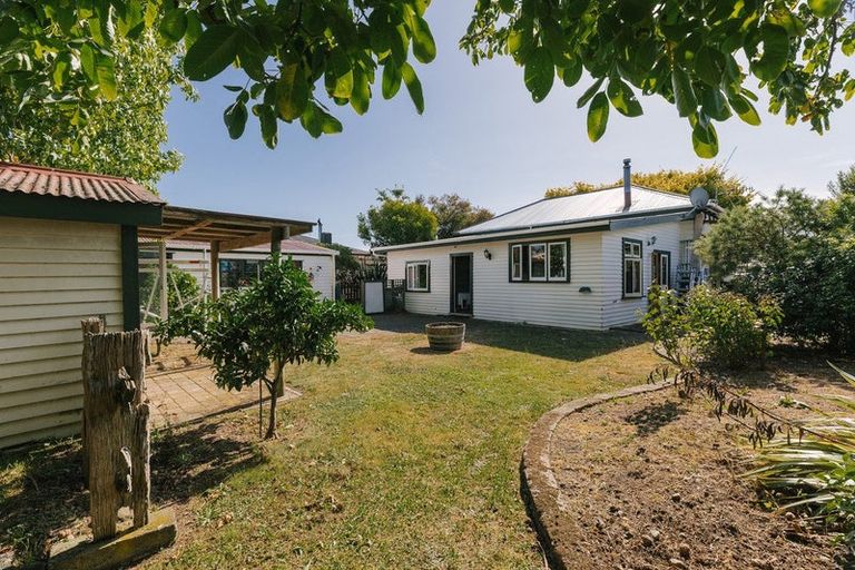 Photo of property in 77 Sedcole Street, Pahiatua, 4910