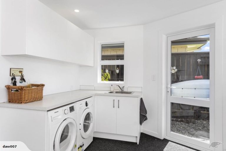 Photo of property in 1 Wahaika Way, Papamoa Beach, Papamoa, 3118