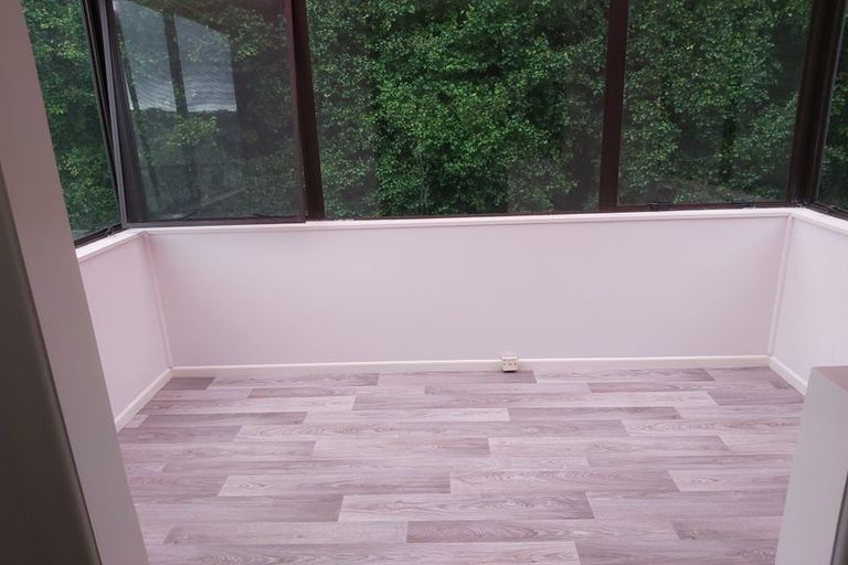 Photo of property in 2/34 Corunna Road, Milford, Auckland, 0620