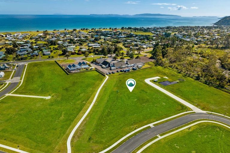 Photo of property in 101 Karearea Way, Matarangi, 3592