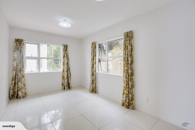 Photo of property in 3a Anderson Terrace, Mount Cook, Wellington, 6021