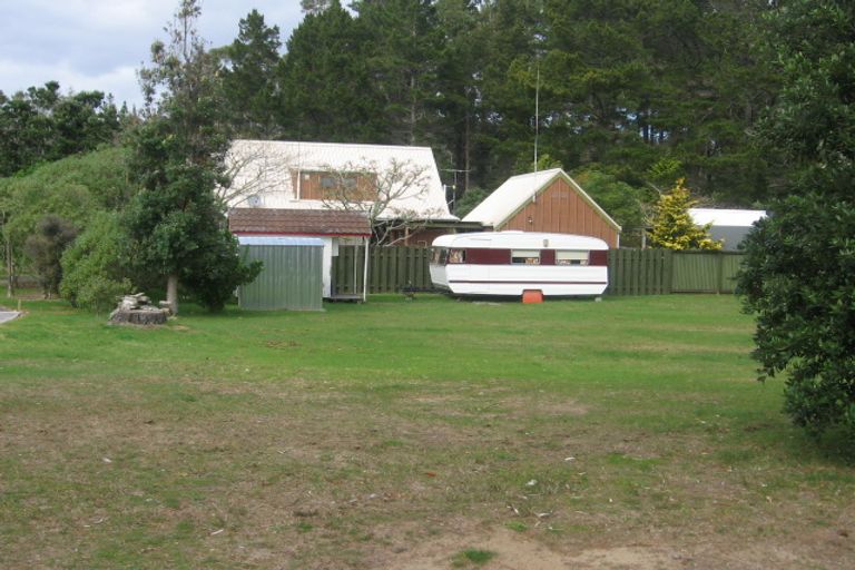 Photo of property in 116 Puriri Place, Matarangi, Whitianga, 3592