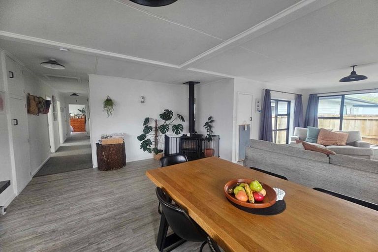 Photo of property in 21 Solway Crescent, Solway, Masterton, 5810