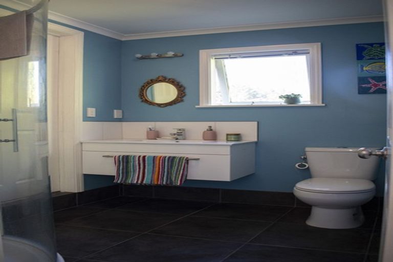 Photo of property in 49 Voelas Road, Lyttelton, 8082