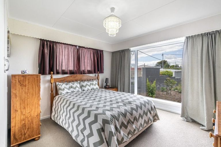 Photo of property in 63 Edinburgh Crescent, Waikiwi, Invercargill, 9810