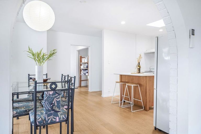 Photo of property in 13 Knightsbridge Place, Dinsdale, Hamilton, 3204