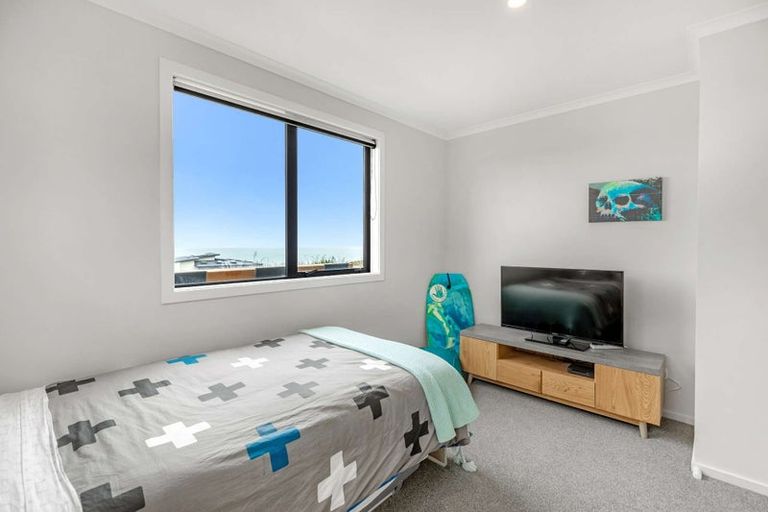 Photo of property in 23 Waipipi Road, Waverley, 4591