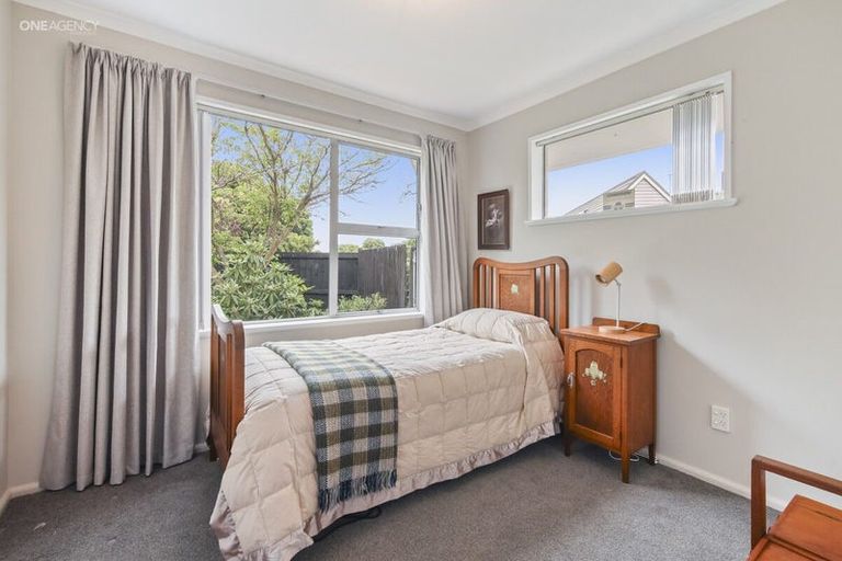 Photo of property in 276 Mairehau Road, Burwood, Christchurch, 8083