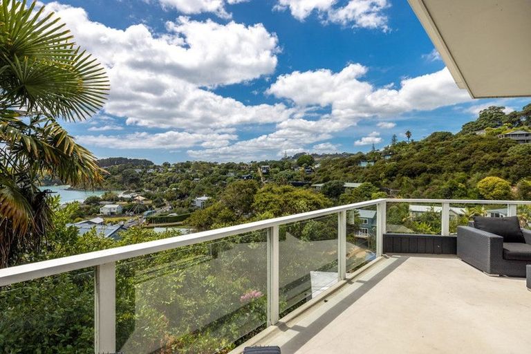 Photo of property in 25 Miro Road, Palm Beach, Waiheke Island, 1081