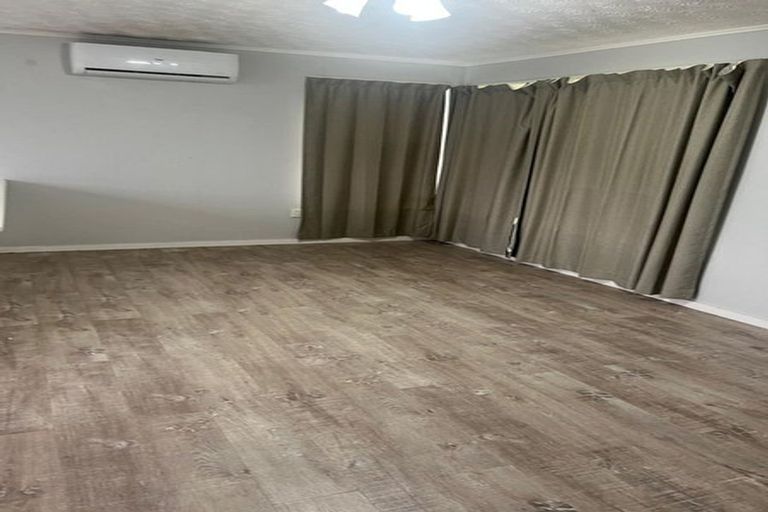 Photo of property in 22 Riverlea Road, Whenuapai, Auckland, 0618