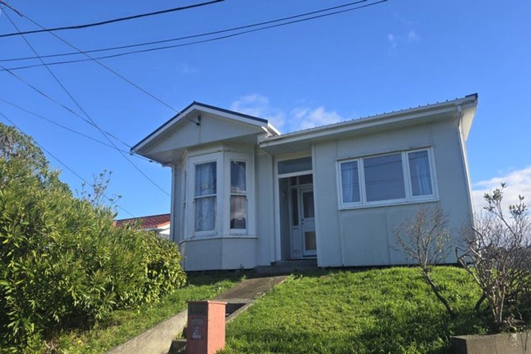 Photo of property in 2 Tarawera Road, Johnsonville, Wellington, 6037