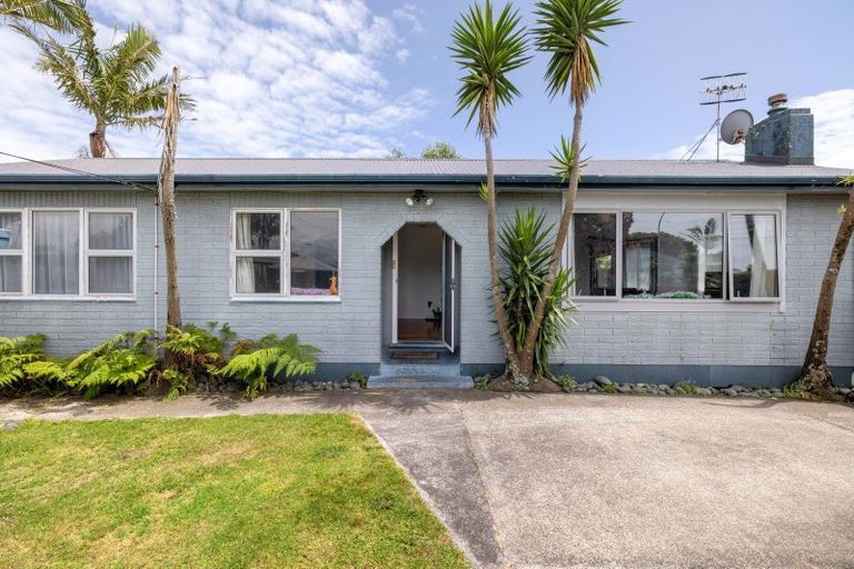 Photo of property in 9a Tui Street, Mount Maunganui, 3116