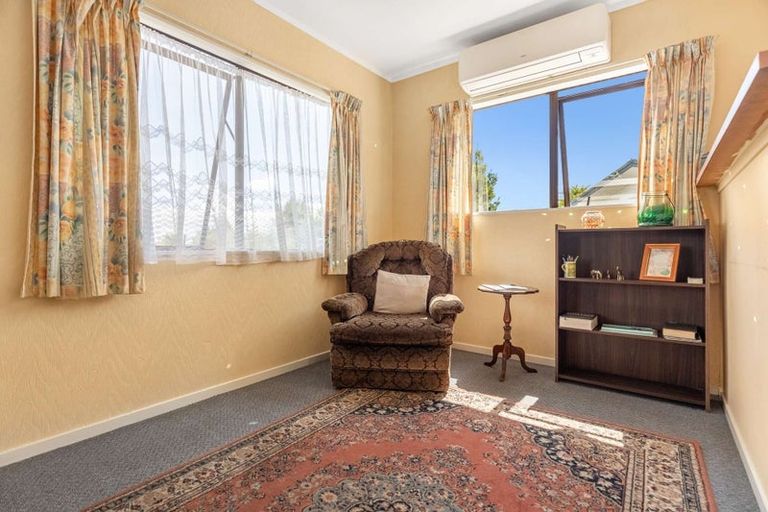 Photo of property in 15a Wingrove Road, Owhata, Rotorua, 3010