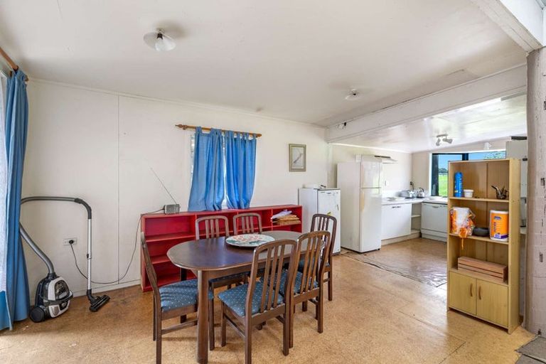 Photo of property in 287 Taurangaruru Road, Karioitahi, Waiuku, 2683