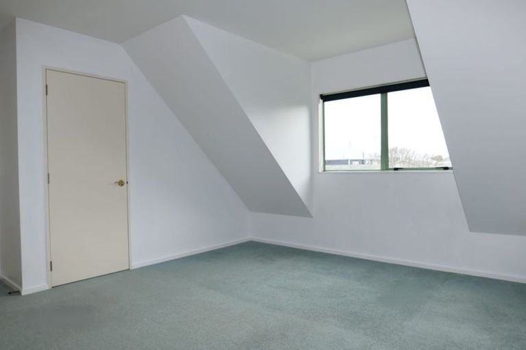 Photo of property in 22 Forest Lane, Raumati South, Paraparaumu, 5032