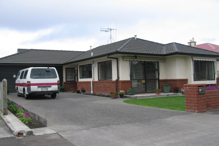 Photo of property in 406 Featherston Street, Palmerston North, 4414