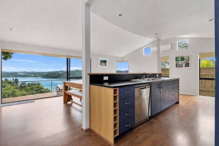 Photo of property in 48a Kestrel Heights, Arkles Bay, Whangaparaoa, 0932
