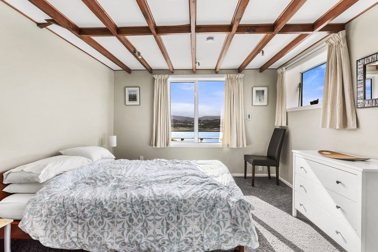 Photo of property in 1 View Road, Houghton Bay, Wellington, 6023