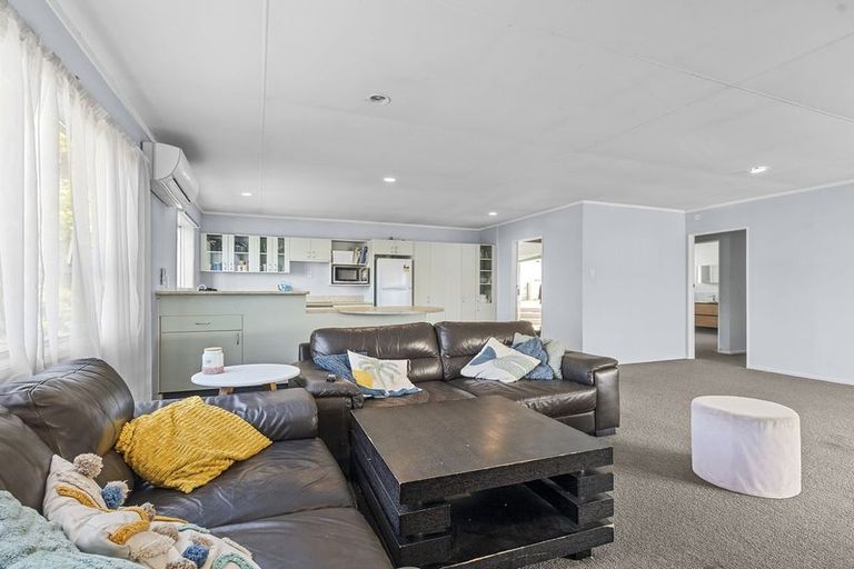 Photo of property in 14 Rainsford Street, Moturoa, New Plymouth, 4310