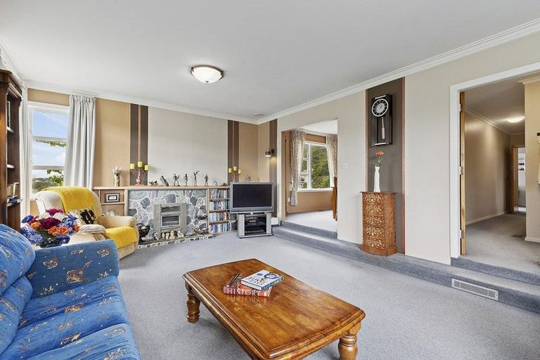 Photo of property in 25 Collier Avenue, Karori, Wellington, 6012