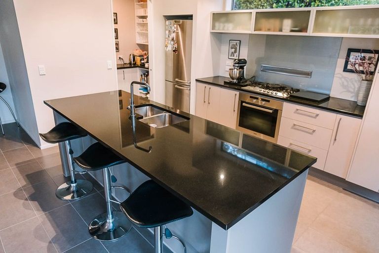 Photo of property in 14 Pentonville Close, Westmorland, Christchurch, 8025