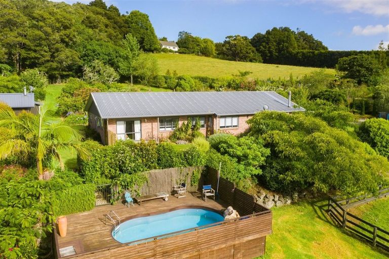 Photo of property in 52 Garden Hill Lane, Maungatapere, Whangarei, 0179