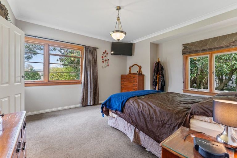 Photo of property in 79 Pahiatua Street, Hokowhitu, Palmerston North, 4410