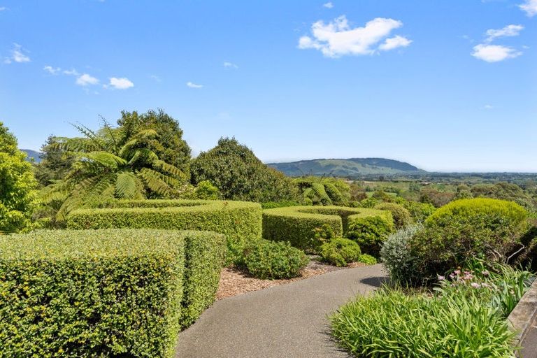 Photo of property in 62 Sunglo Terrace, Otaki, 5512