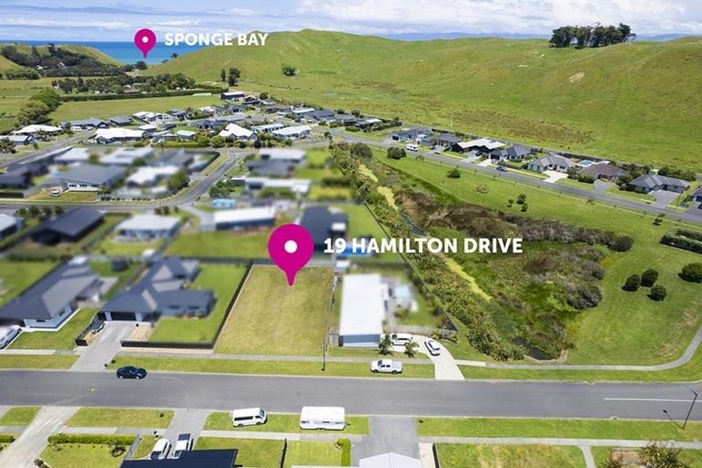 Photo of property in 19 Hamilton Drive, Wainui, Gisborne, 4010