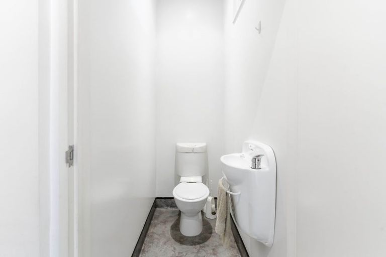 Photo of property in 300h Princes Street, Dunedin Central, Dunedin, 9016