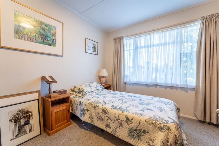 Photo of property in 18 Rugby Street, Waimate, 7924