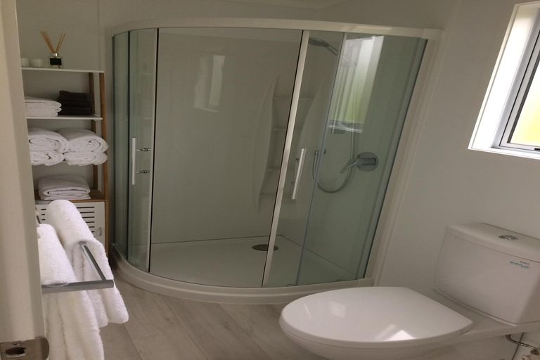 Photo of property in 211c Cable Bay Block Road, Cable Bay, 0420