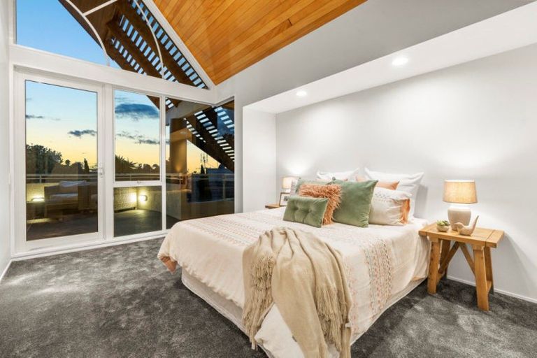 Photo of property in 43 Shuttleworth Place, Manly, Whangaparaoa, 0930